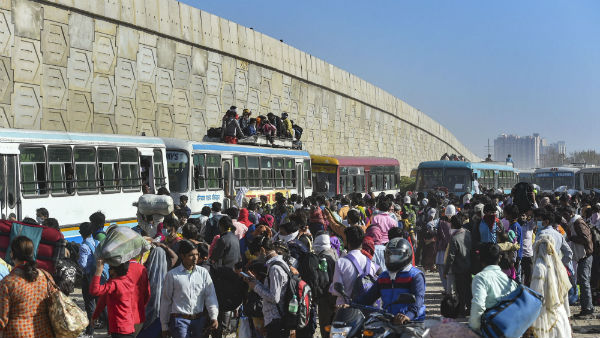 తెర మీదకు కరోనా హెల్మెట్