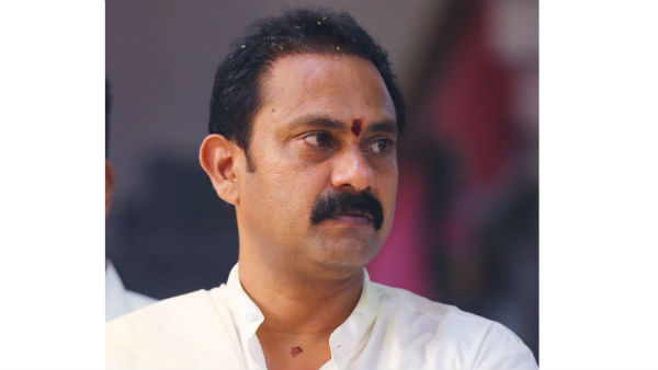 మౌనం పాటిస్తున్న ఆరోగ్యశాఖ మంత్రి ఆళ్ల నాని