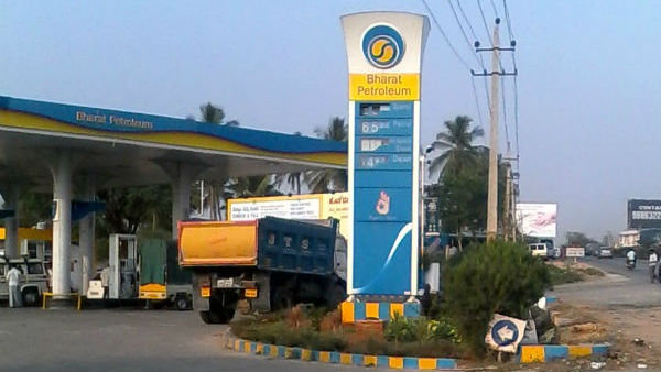 నేను చెప్పినట్లు చెయ్యాలి