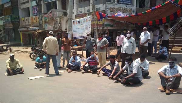 దాడులపై ఏపీ సర్కారు సీరియస్..
