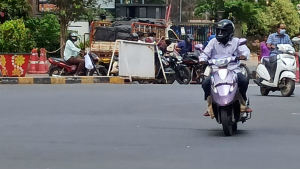 ప్రభుత్వ ఆదేశాలను బేఖాతరు చేస్తున్న ప్రజలు