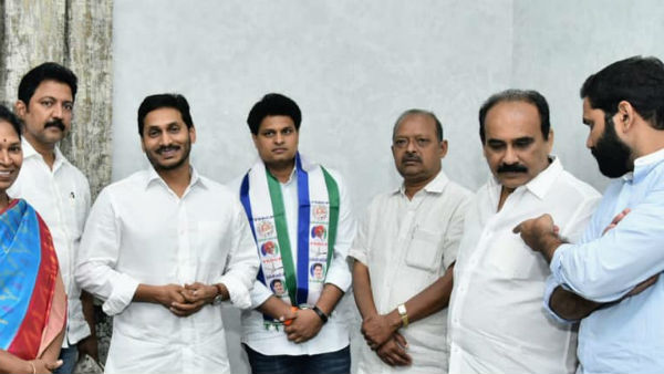 రామసుబ్బారెడ్డి, కరణం బలరాం చేరికలపైనా..