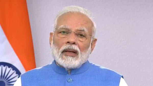 మెడికల్ సిబ్బందికి ధన్యవాదాలు తెలపాలి