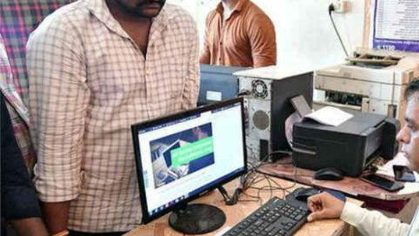 ward volunteer become coronavirus patient in vijayawada after covid 19 survey ward volunteer become coronavirus patient in vijayawada after covid 19 survey