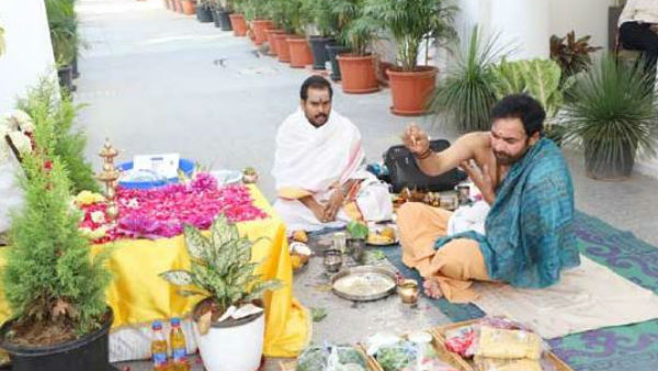 Coronavirus: with help of kishan reddy, 42 students from Rome returned to Hyderabad Coronavirus: with help of kishan reddy, 42 students from Rome returned to Hyderabad