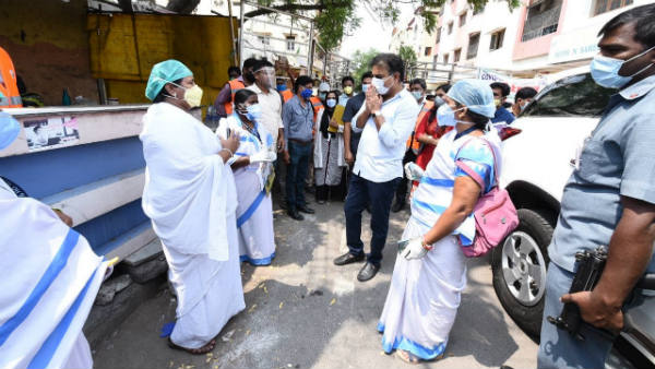 కార్పొరేటర్ హంగామా..