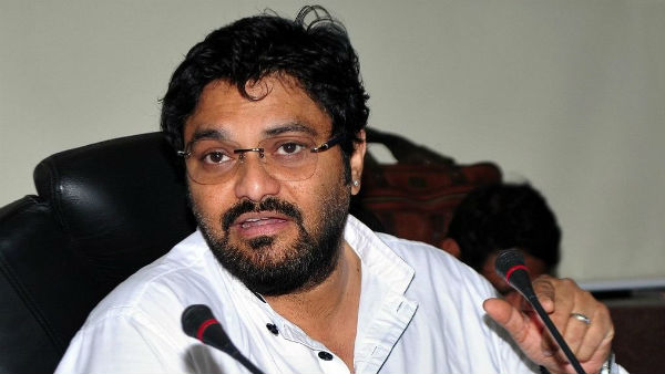 వైద్య సిబ్బందిపై చర్యలు తీసుకోకుండా మొబైల్ ఫోన్లు బ్యాన్ చేసిన మమత సర్కార్