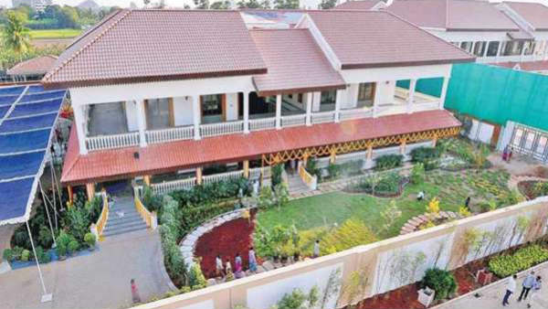guntur collector clarifies on rumours over jagans camp office is under red zone guntur collector clarifies on rumours over jagans camp office is under red zone