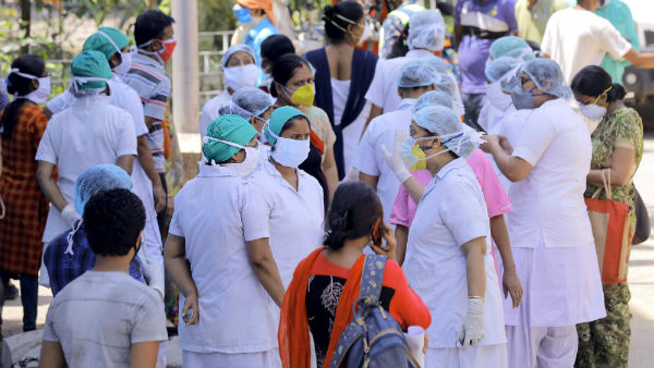 తమిళ తంబీల గుండెల్లో దడదడ !