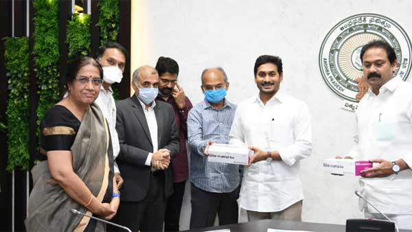 ర్యాపిడ్ కిట్ల ద్వారా కేవలం 10 నిమిషాల వ్యవధిలోనే కరోనా ఫలితాలు