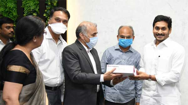కమ్యూనిటీ టెస్టింగ్ కోసం ర్యాపిడ్ కిట్ల వినియోగం