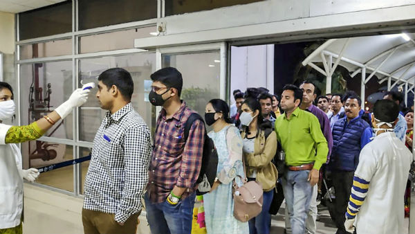 చేసేది లేక ఇంటికే...