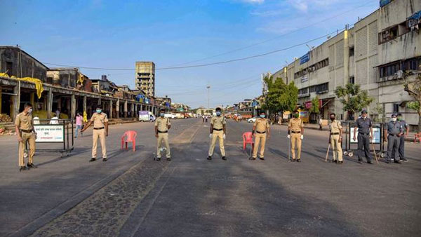 అక్వా రంగం కుదేల్..