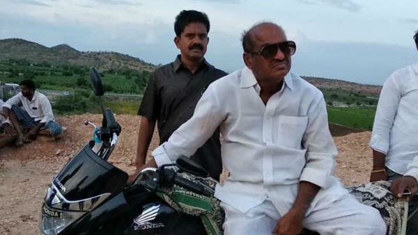 జగన్ కంట్రోల్ చేయలేకపోతున్నారు...