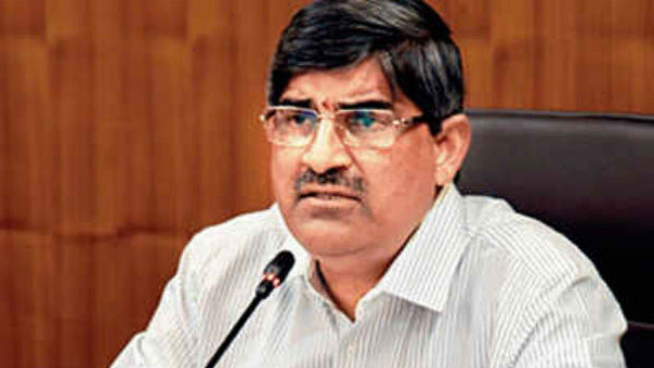 మూడో ప్రభుత్వ ప్రధాన కార్యదర్శిగా..