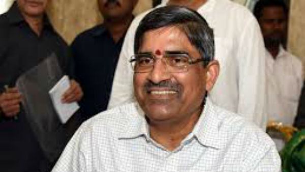 వివాదాస్పద పరిస్థితుల్లో