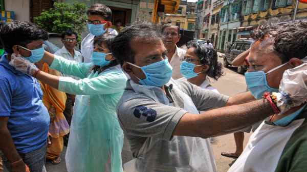 BMC Sanitation Worker is 2nd Covid-19 Case in Mumbais Dharavi BMC Sanitation Worker is 2nd Covid-19 Case in Mumbais Dharavi
