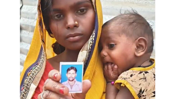మృతికి ముందు సెల్ఫోన్ అమ్మి ఇంటికి రేషన్
