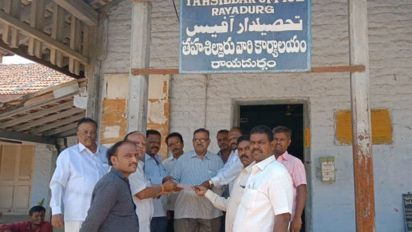 rayadurg tahsildar suspended for allotting plots to poor on caste basis in ap rayadurg tahsildar suspended for allotting plots to poor on caste basis in ap