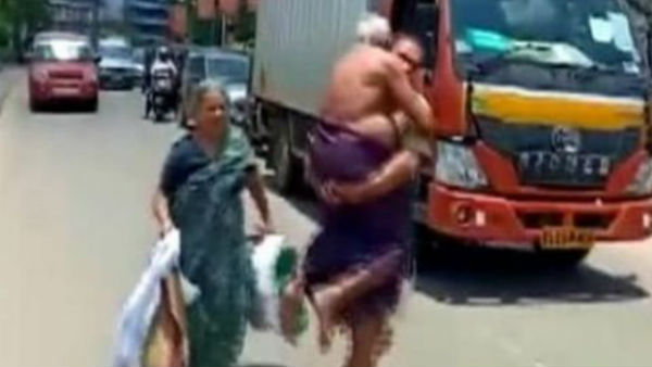 భుజాలపై మోసుకుంటూ..