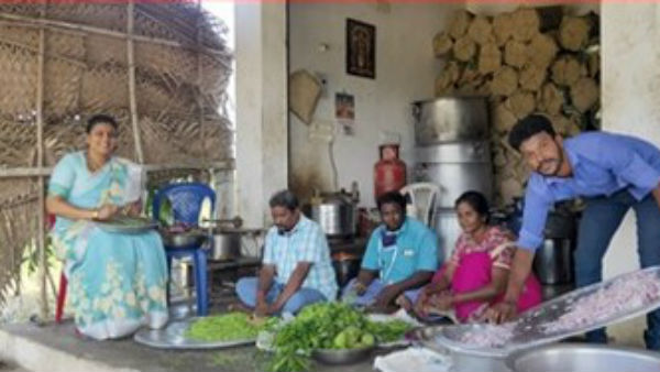 లాక్ డౌన్ అమలులో పోలీసులు , కరోనా బాధితుల సేవలో వైద్య సిబ్బంది