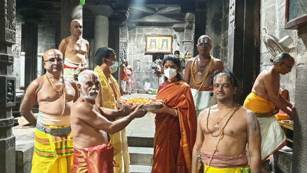 తెరపైకి సంచైత సెక్రటరీ వివాదం-
