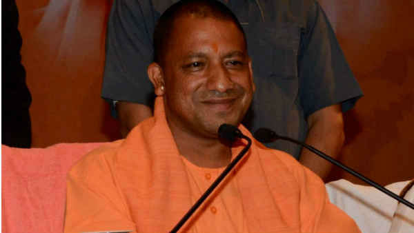 చైనా నుంచి భారత్ వైపు కంపెనీలు..