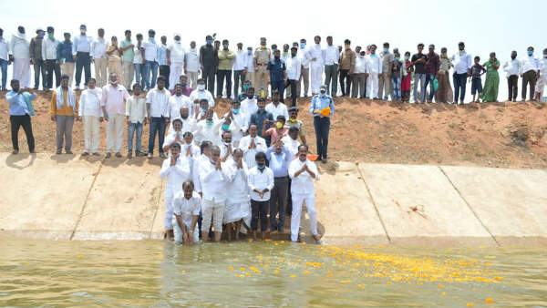తరాలుగా ఈ క్షణం కోసమే..