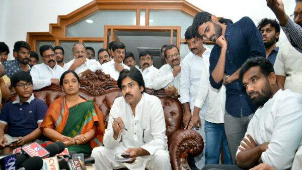 పరిటాల ఫ్యామిలీ దారెటు?
