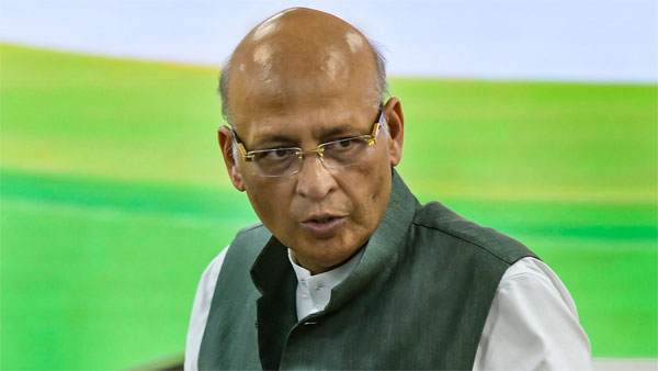 బీజేపీ గూటికి..