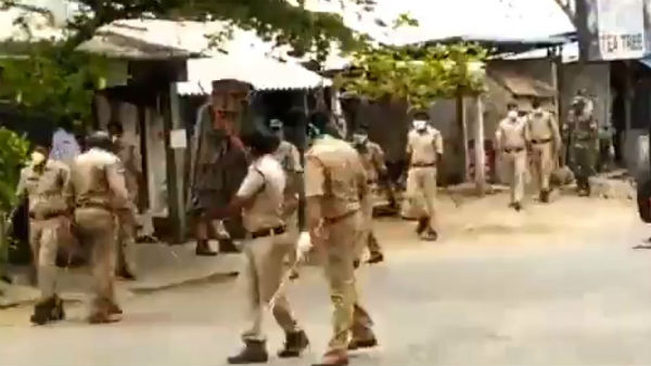 రాళ్లు రువ్విన వసల కార్మికులు.. లాఠీ ఛార్జీ చేసిన పోలీసులు..
