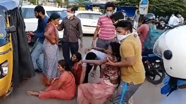 ఎల్జీ పాలిమర్స్ గ్యాస్ లీక్ బాధిత ఐదు గ్రామాల్లో బస చెయ్యనున్న మంత్రుల బృందం