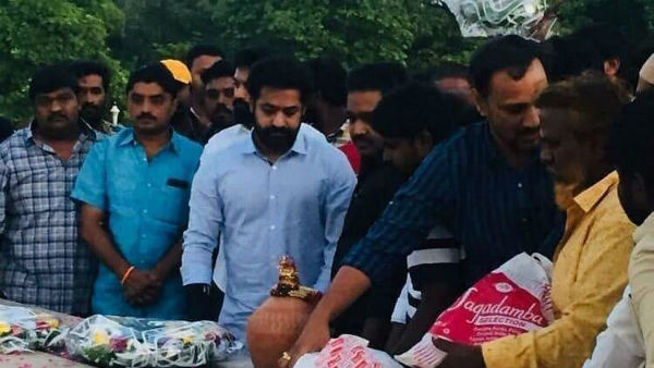 jr ntr and kalyan ram decides not to go to ntr ghat tomorrow jr ntr and kalyan ram decides not to go to ntr ghat tomorrow