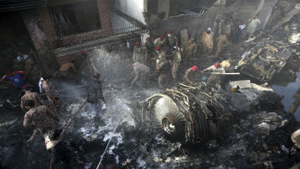 Pak air crash: 30 million recovered from the crash site, Probe ordered Pak air crash: 30 million recovered from the crash site, Probe ordered