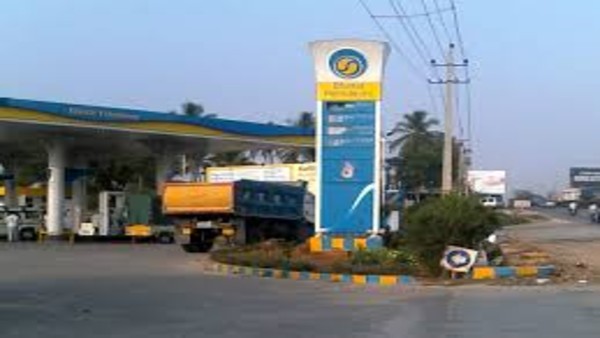 Govt raises excise duty on petrol by Rs 10, diesel by Rs 13.. Govt raises excise duty on petrol by Rs 10, diesel by Rs 13..