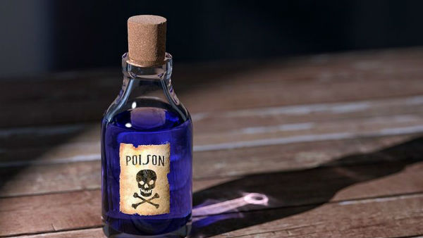 Delhi Man Hires Fake COVID-19 Health Workers To Poison Wifes Alleged Lover Delhi Man Hires Fake COVID-19 Health Workers To Poison Wifes Alleged Lover