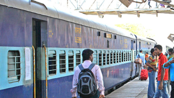 railway police arrested palasa youth for allegedly selling train tickets. railway police arrested palasa youth for allegedly selling train tickets.