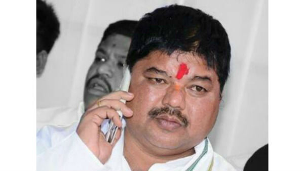 గిరిజన రిజర్వేషన్ల కోసం కేసీఆర్ ఏం చేసారు.. సూటిగా ప్రశ్నించిన మాజీ ఎమ్మెల్సీ రాములు నాయక్..