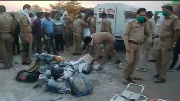 23 migrants dead, 15 injured as truck rams into lorry 23 migrants dead, 15 injured as truck rams into lorry
