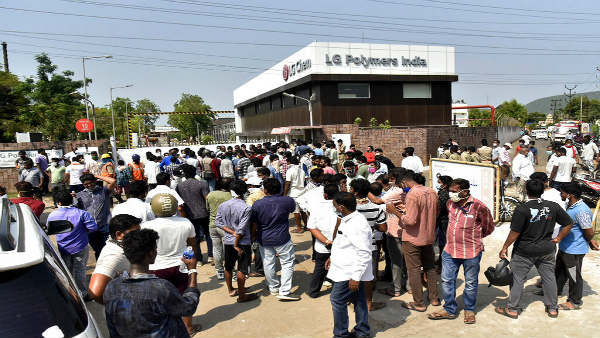 ఎల్జీ పాలిమర్స్ విదేశీ సంస్థ కావడం వల్లే..