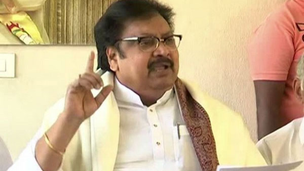 ఇదీ వివాదం..