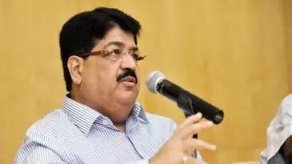 అప్పుల్లో నత్వానీ టాప్....