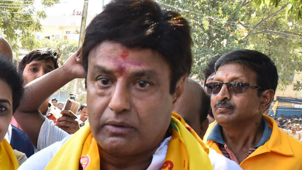 అటు చిరు.. ఇటు జగన్..
