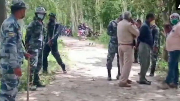 1 killed, 2 injured in firing by Nepal police near India-Nepal border in Bihar 1 killed, 2 injured in firing by Nepal police near India-Nepal border in Bihar