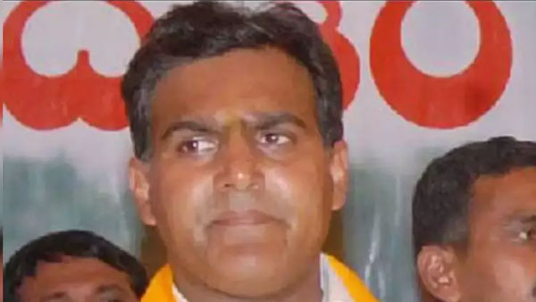 కాక రేపిన 'గడ్డం' కామెంట్స్