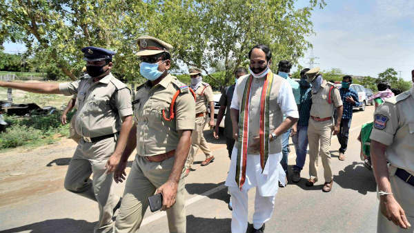 తెలంగాణలో విచిత్ర పరిస్ధితులు.. ఓపక్క సంబురాలు.. మరోపక్క అరెస్టులు..