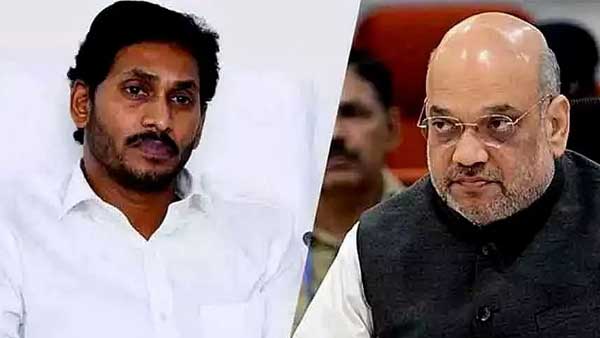 తప్పుడు వార్తలకు జైలు..