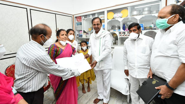 ఏ సహాయం కావాలన్నా ఆదుకుంటామన్న మంత్రి...