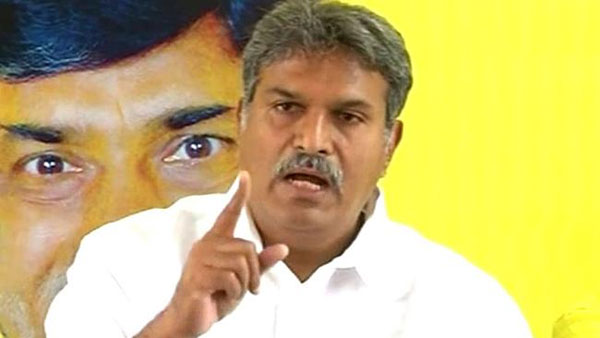 పార్క్ హయత్ హోటల్ పబ్లిక్ ప్లేస్ .. ఇంకా సీక్రెట్ ఏముంది !!