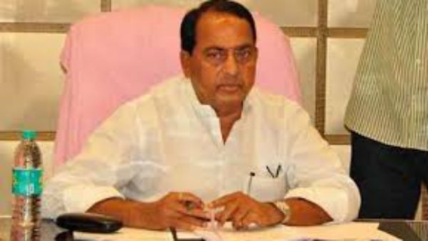 వృద్దులు, పిల్లలు రావొద్దు